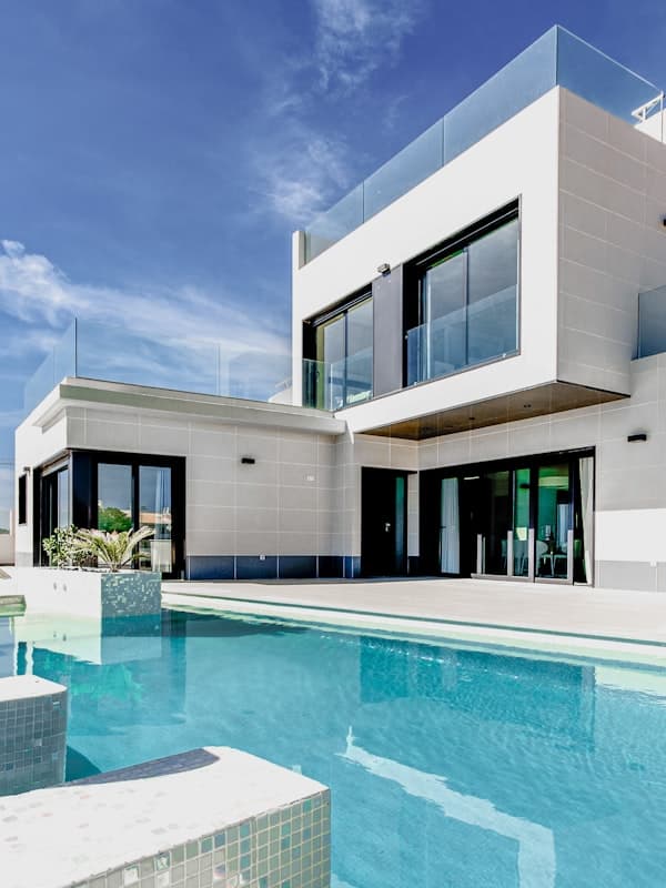 Casa com piscina aquecida